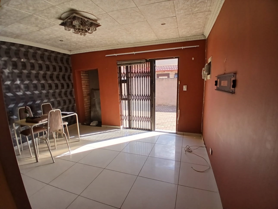 3 Bedroom Property for Sale in Grasslands Free State